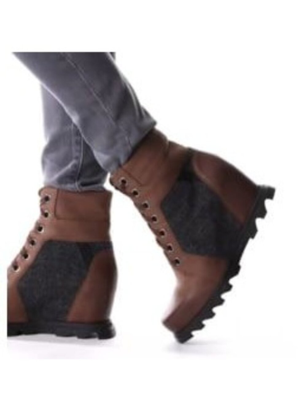 Sorel Joan of Arctic Brown Leather Wedge Chelsea Bootie 10.5 US - New with Tag